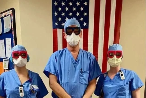 3D打印眼鏡Fitz Protect:為醫(yī)護(hù)人員提供更妥善的防護(hù)(圖1) 3D打印眼鏡Fitz Protect:為醫(yī)護(hù)人員提供更妥善的防護(hù)(圖1)